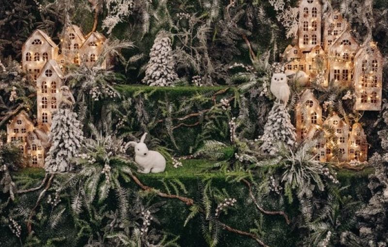 The 7 Cookies You Need While Decorating Your 9 Foot Artificial Christmas Trees